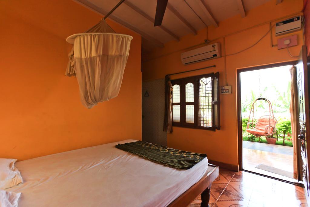 Archana Guest House River View Хампи Екстериор снимка